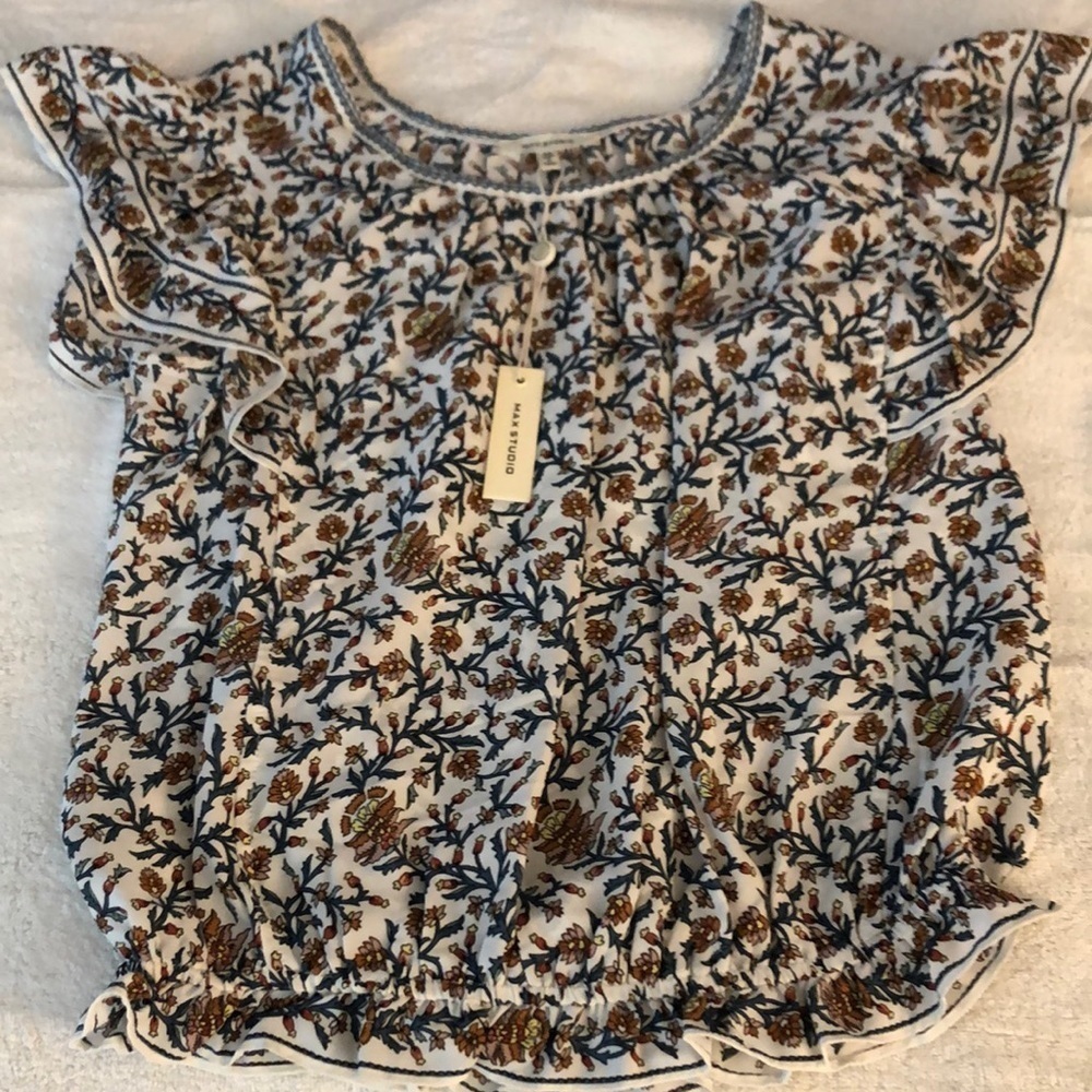 Womens blouse by Max Studio